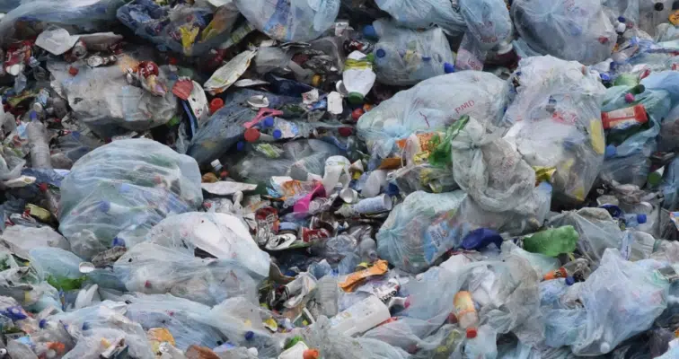 unicel y plásticos tradicionales